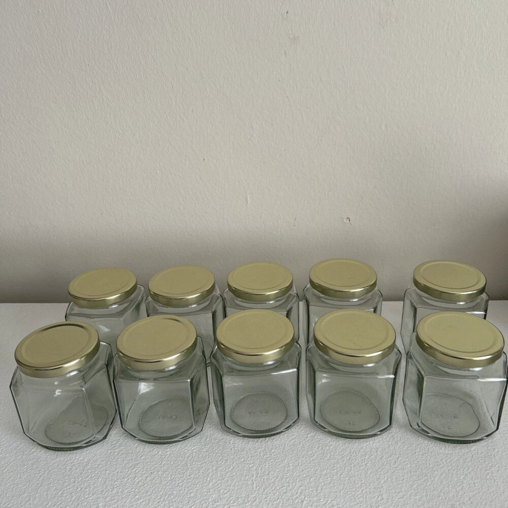 10Pack Of 8 Ounces Hexagon Glass Jars With Gold Lids New Open Box